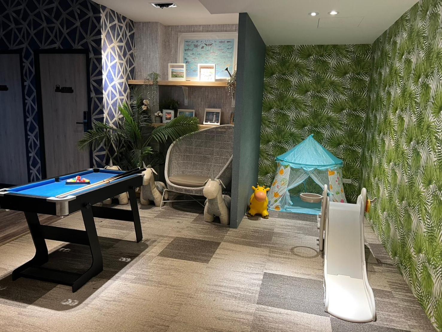 Lovestar Lakeside Hotel - Stars Building Nanwan Εξωτερικό φωτογραφία